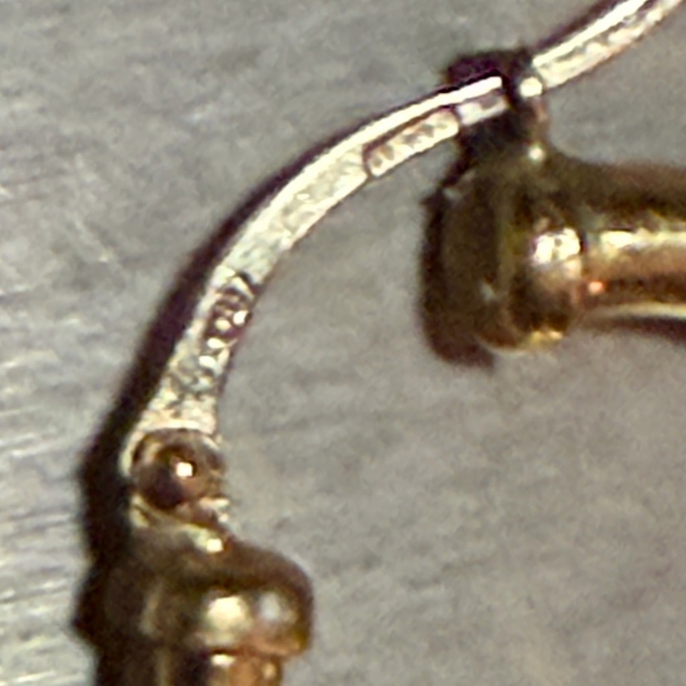 18k old gold Gold Hoop Earrings - Timeless Women's Jewelry - Picture 8 of 16
